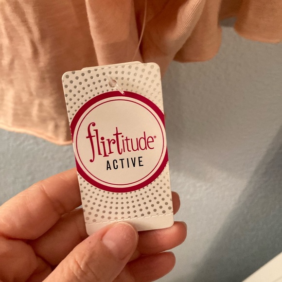NWT Flirtitude Peach Crop Tee - Picture 5 of 9